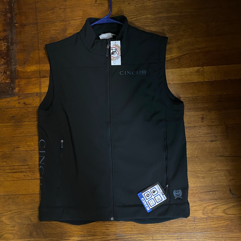 Cinch vest